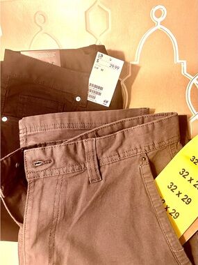 Eddie Bauer Men’s Khaki/Tan Chinos 32/29